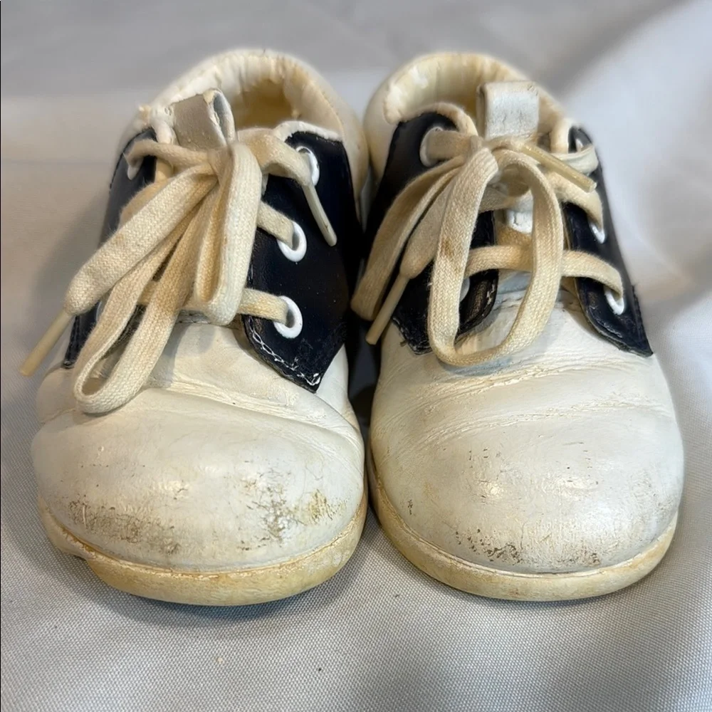 Vintage Stride Rite, Toddler/Baby Walking Saddle Shoes, Navy/White, sz 5 1/2 M